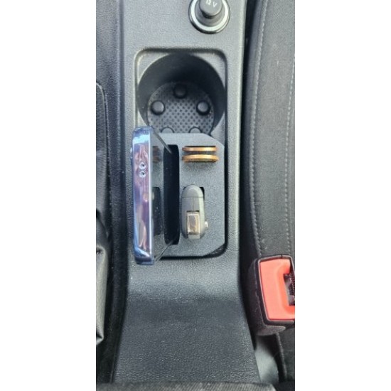 Volkswagen Uyumlu Bardaklık İçi Konsol Düzenleyici - Telefon, Anahtar ve Bozuk Para Standı