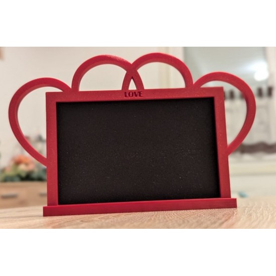 "LOVE" Yazılı Kalp Detaylı 3D Fotoğraf Çerçevesi - Sevgiliye Özel Romantik Masa Üstü Dekoratif Resim Standı