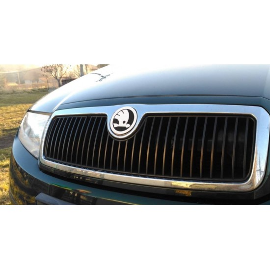 Skoda Uyumlu Yeni Nesil Siyah/Gümüş Ön Panjur Logo Amblem - 3D Yazıcı Yüksek Dayanımlı