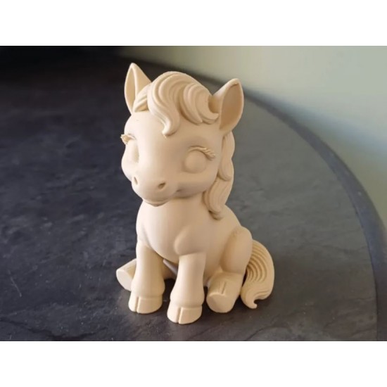 Sevimli Pony Figürü – Masa Üstü Dekor